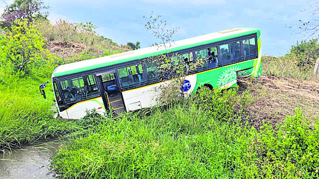 డ్రైవర్కు గుండెపోటు! 2