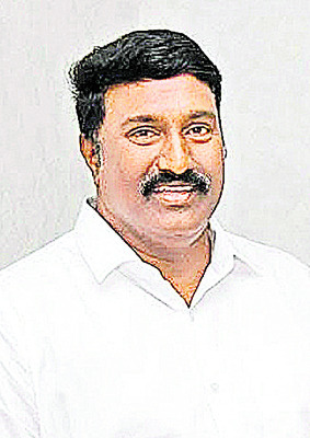 వైఎస్సార్‌ సీపీ పార్లమెంట్‌  పరిశీలకులుగా పోతిన మహేష్‌ 3