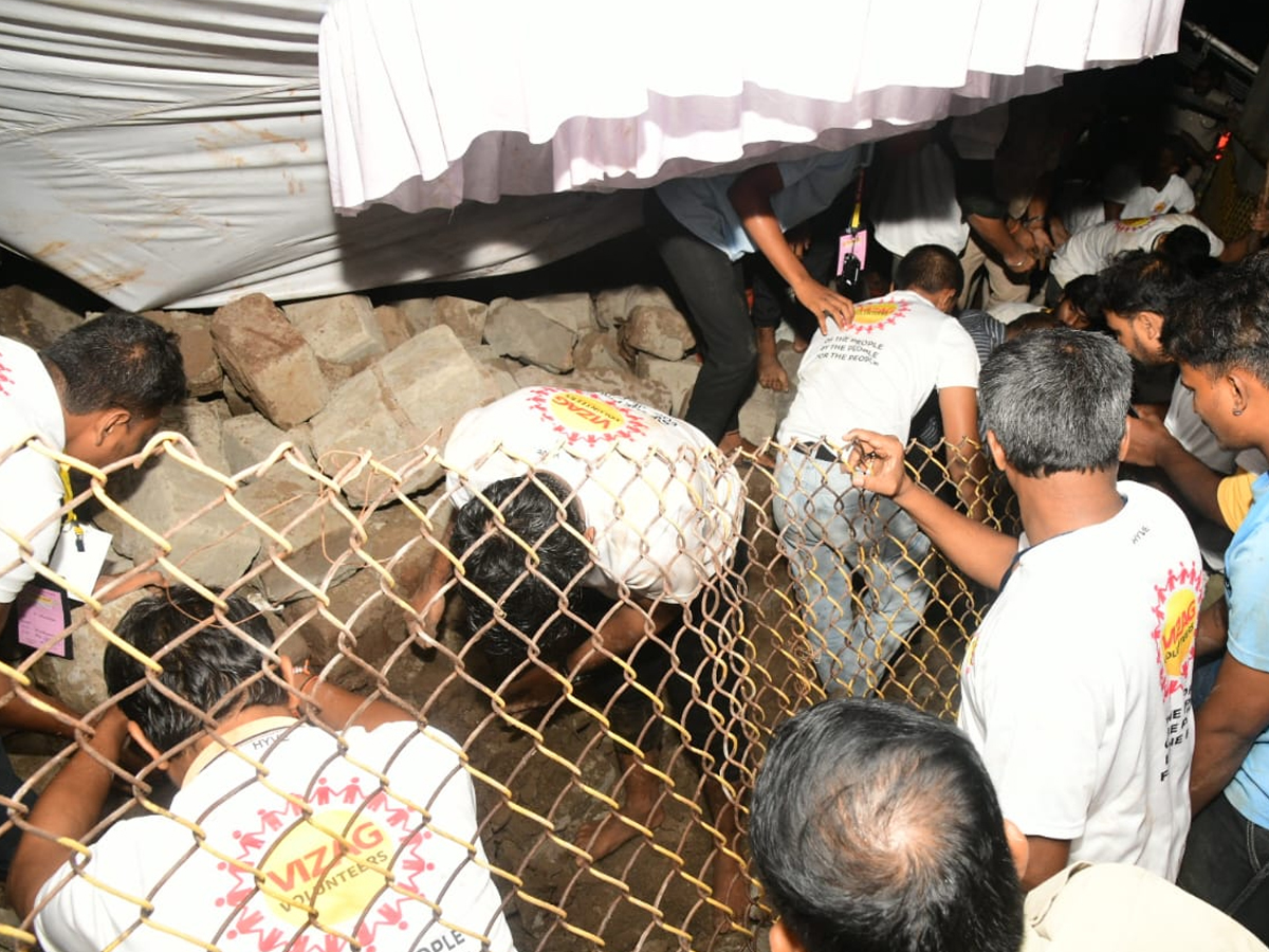 Wall collapse at simhachalam temple incident photos5