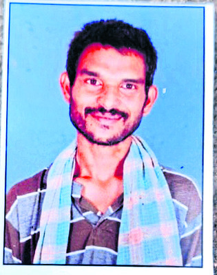 కదల్లేక.. కాలిపోయి1