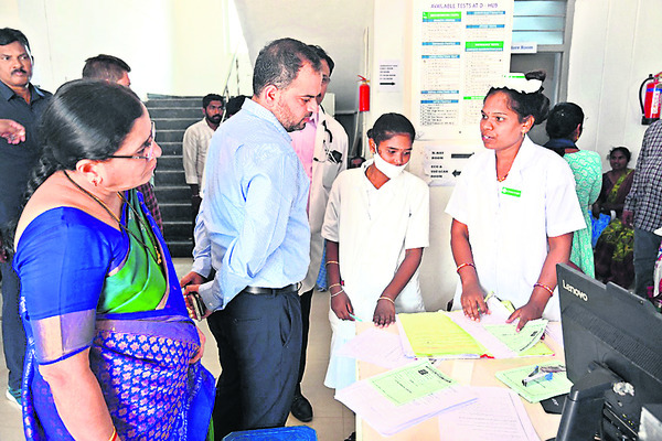 దొడ్డి కొమురయ్యను స్ఫూర్తిగా తీసుకోవాలి1