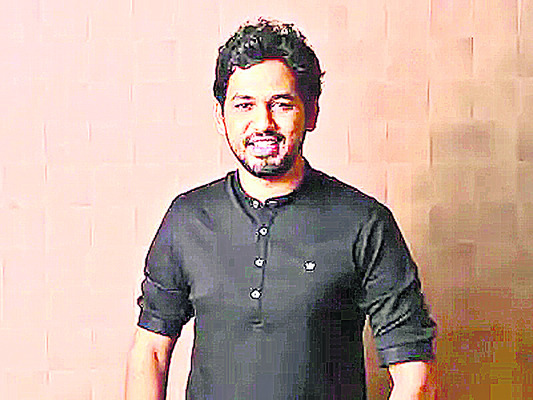 జో చిత్ర దర్శకుడితో హిప్‌ హాప్‌ ఆది 1