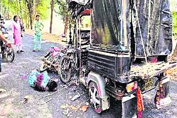 రెవెన్షా క్యాంపస్‌లో ఉద్రిక్తత 1