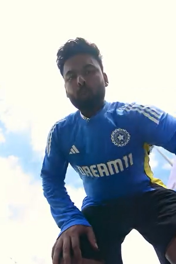 Sanjiv Goenka Slams Rishabh Pant after Lucknow lost the match against Punjab Kings Photos7