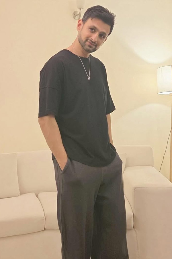sania mirza With Son.. Shoaib Malik Celebrates Eid With Wife Sana javed Photos9