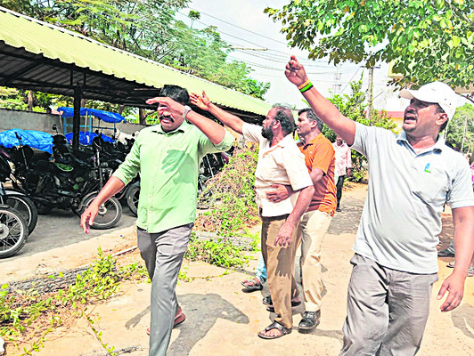 బాపట్లలో పచ్చనేతల దుశ్చర్య 1