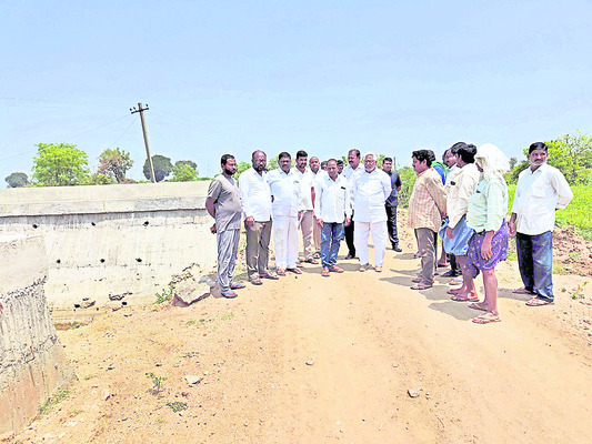 పేదవారి కళ్లలో ఆనందం చూడటమే లక్ష్యం2