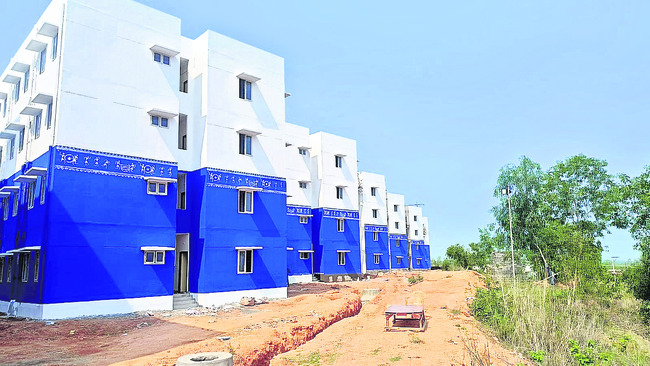 ఎన్నాళ్లీ.. నిరీక్షణ..? 1