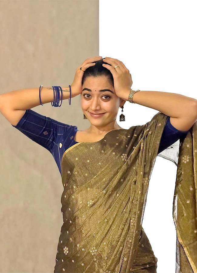 Actress Rashmika Mandanna birthday special photos6