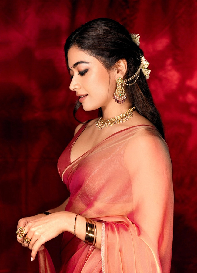 Actress Rashmika Mandanna birthday special photos9