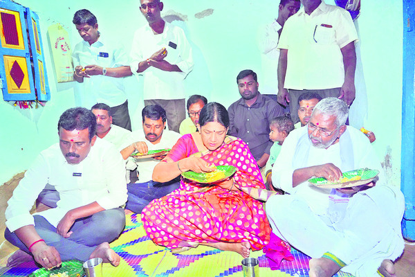 రామయ్య కల్యాణ  వేడుకకు ముస్తాబు 
2