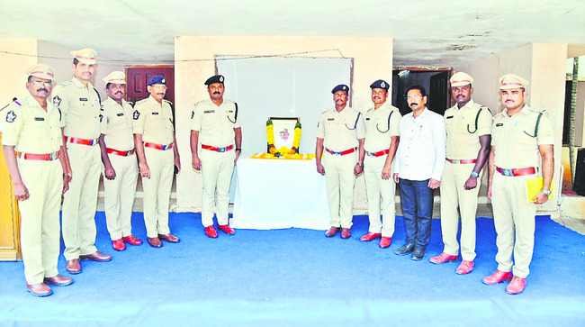 జగ్జీవన్‌రామ్‌ అడుగుజాడల్లో నడవాలి 2