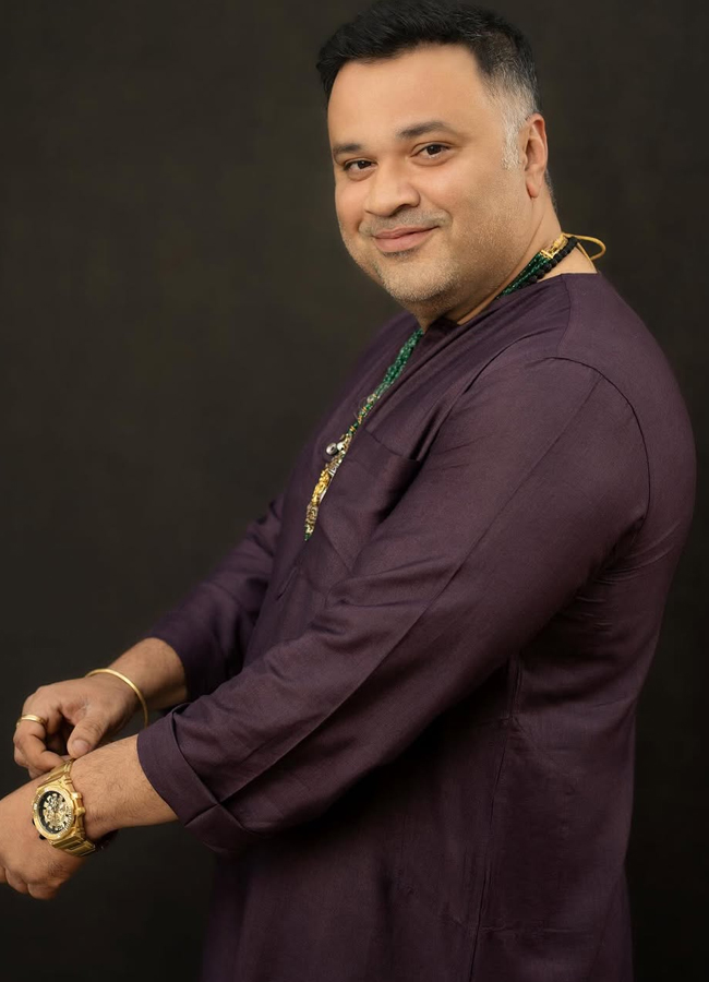 Anasuya bharadwaj festival looks 4