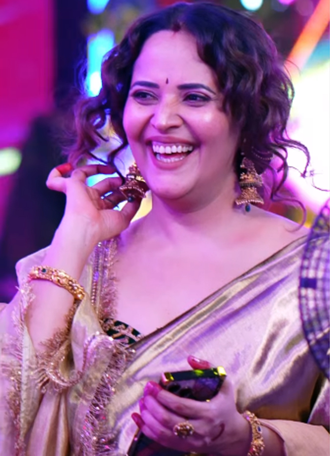 Anasuya bharadwaj festival looks 9