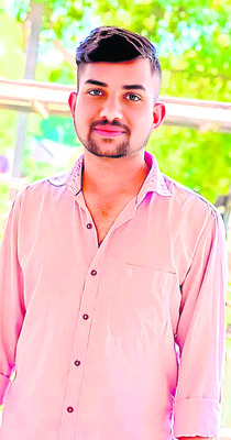 కంప్యూటర్‌ సెంటర్‌ కోసం.. 
4