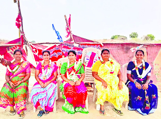 అండర్‌పాస్‌ నిర్మాణం చేపట్టాలి
1
