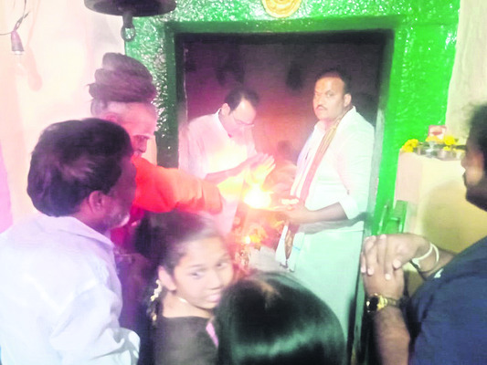 ఘనంగా వేమన ఉత్సవాలు ప్రారంభం 2