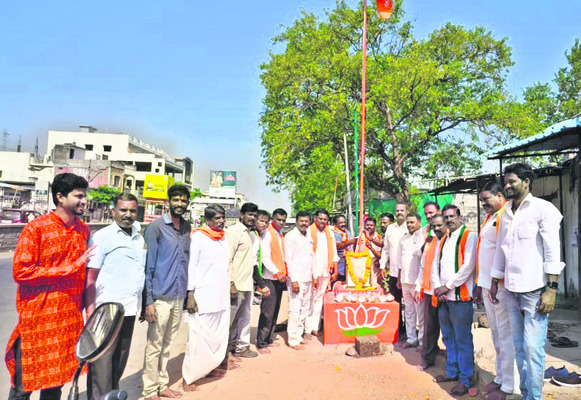 ఘనంగా బీజేపీ ఆవిర్భావ దినోత్సవం 1