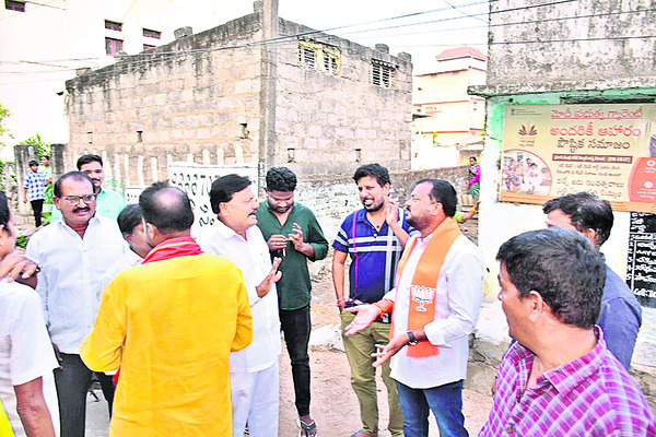 కాంగ్రెస్‌ వర్సెస్‌ బీజేపీ1