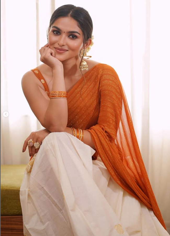 Kayadu Lohar Flawless Beauty Photos8