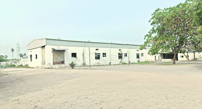 మైనార్టీ గురుకులాల్లో వసతులు కరువు1