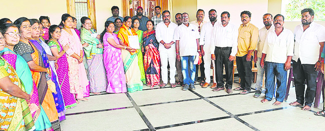 ప్రశాంతంగా  ఫార్మా భూముల సర్వే 
2