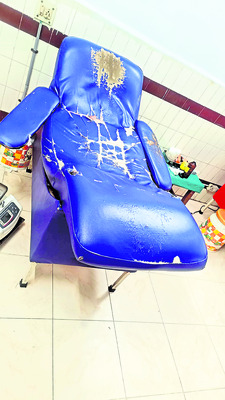 రక్తనిధి.. హతవిధీ!3