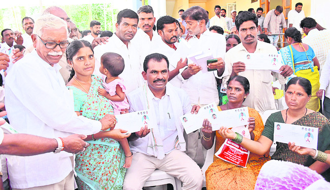 మరో రూ.వెయ్యి కోట్లతో అభివృద్ధి పనులు
1
