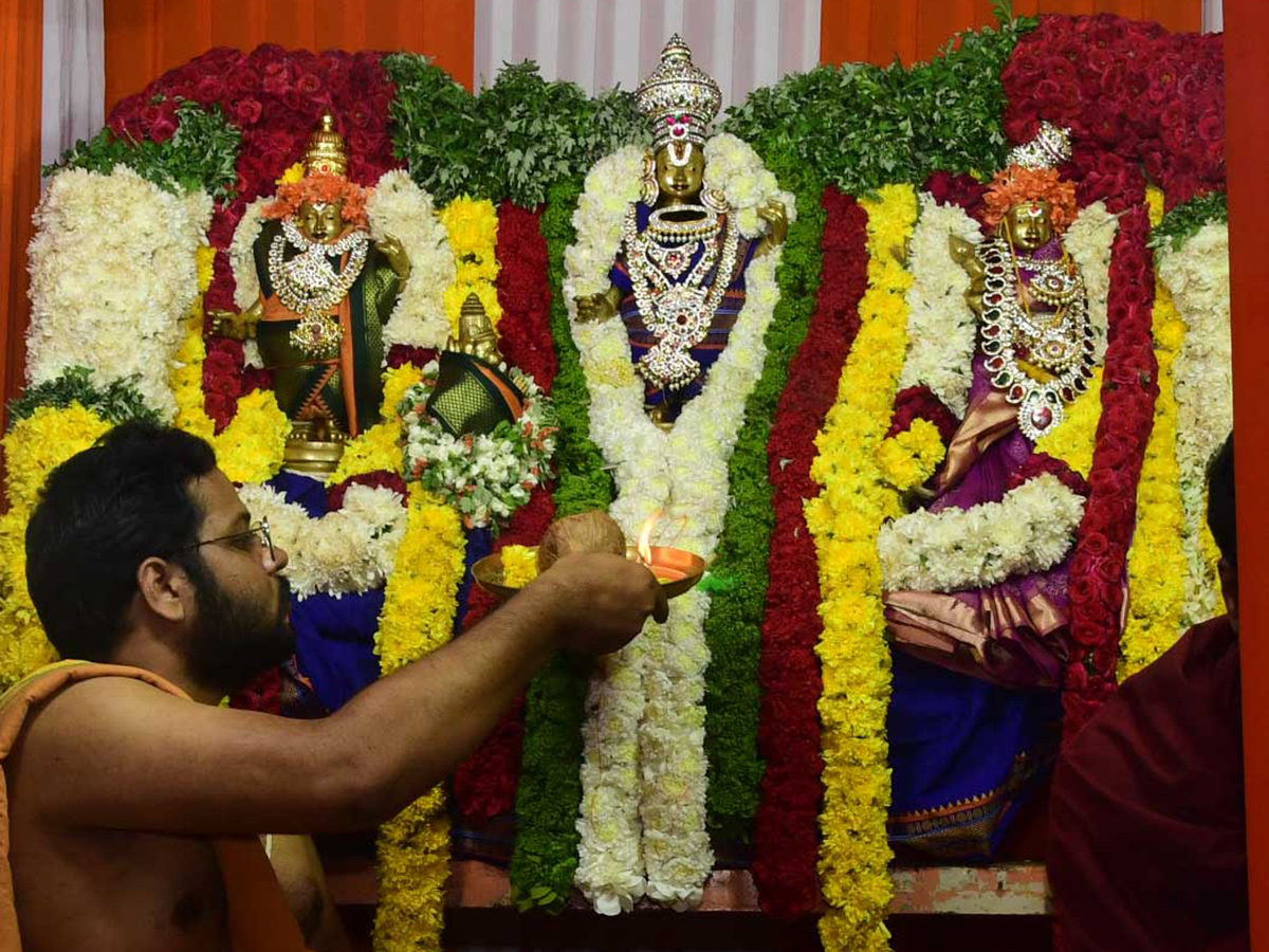 Vontimitta Sri Kodandarama Swamy Brahmotsavam 2025 Photos13