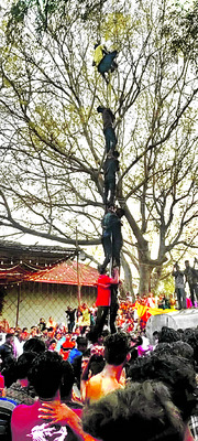 హోరాహోరీగా ఉట్టి ఉత్సవం 1