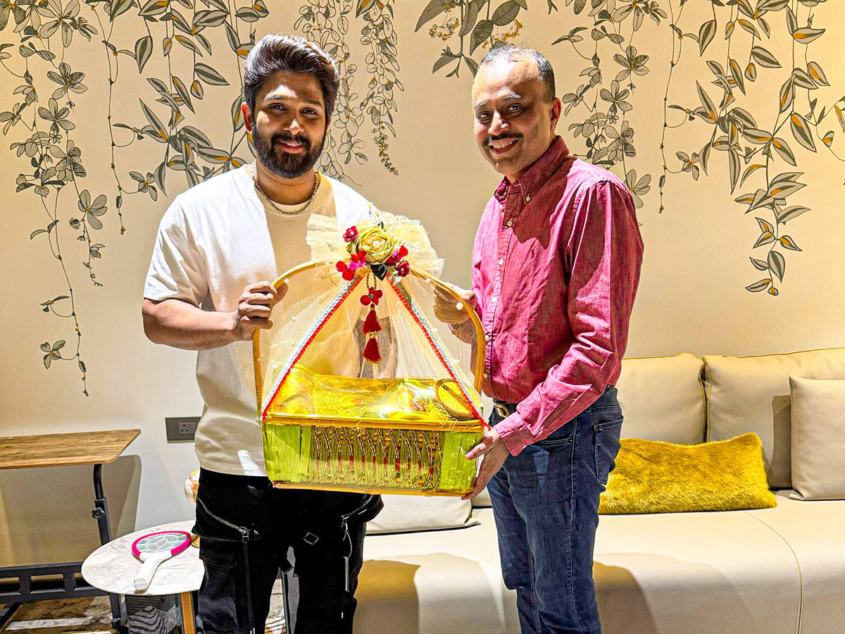 Tollywood Actor Icon Star Allu Arjun Birthday Photos9