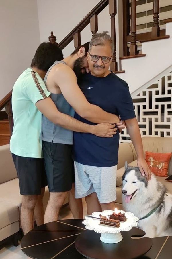 Vijay Devarakondas sweetest birthday wish for Father Devarakonda Photos4