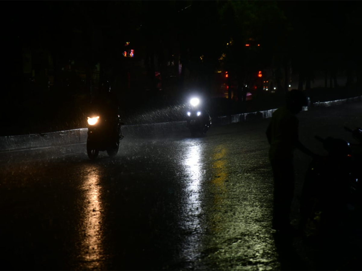 heavy rain in visakhapatnam12