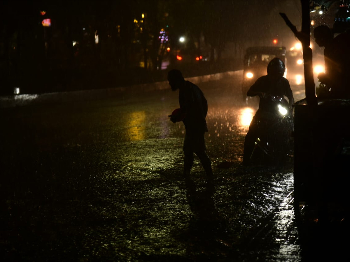 heavy rain in visakhapatnam2