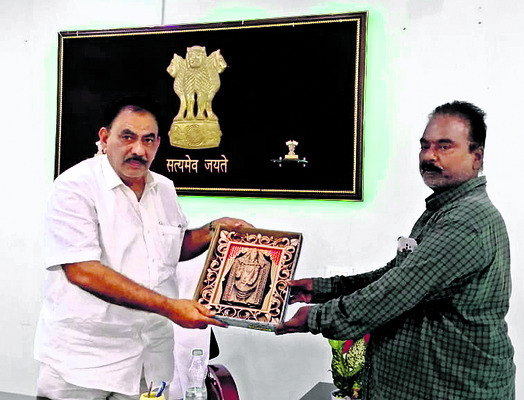 నిరాశ్రయులకు మరో మూడేళ్లు వసతి 2