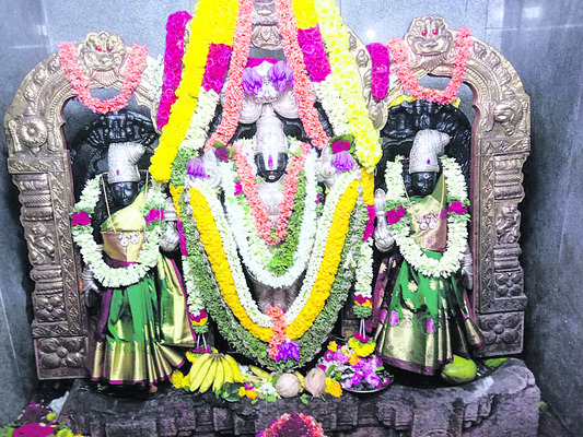 నేత్రదానంతో ఇద్దరికి కంటి చూపు 1