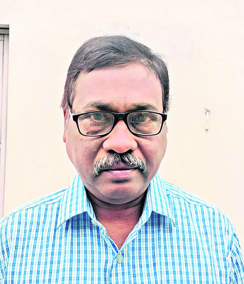 కళాక్షేత్రాన్ని సందర్శించిన మాజీ ఎంపీ బెల్లాన 3