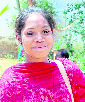 కన్నీటితో హాజరై.. ఉత్తమ ఫలితాలు1