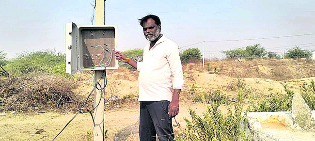 రైతులకు దొంగల బెడద1