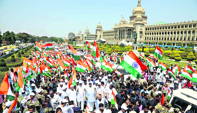 జయహో జవాన్.. కాసుకో పాకిస్తాన్1
