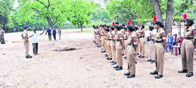 రక్షణపై మాక్‌డ్రిల్‌తో అవగాహన1
