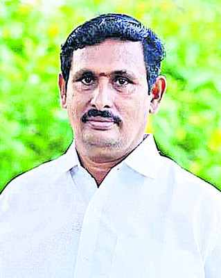 ఇబ్బందులు పెట్టడం సరికాదు
1