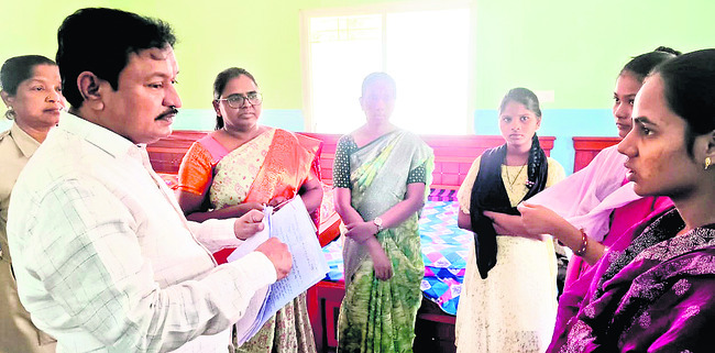 న్యాయ సహాయానికి డయల్‌ 15100 2