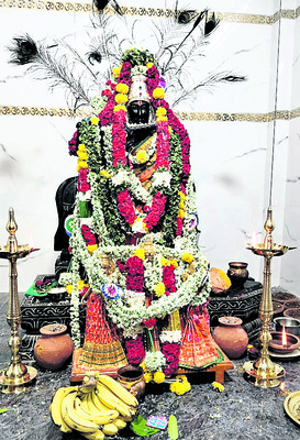 ఆలయానికి గోవు దానం చేసిన ముస్లిం1