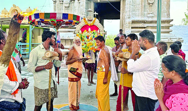 పెన్నహోబిలం బ్రహ్మోత్సవాలు ప్రారంభం 1