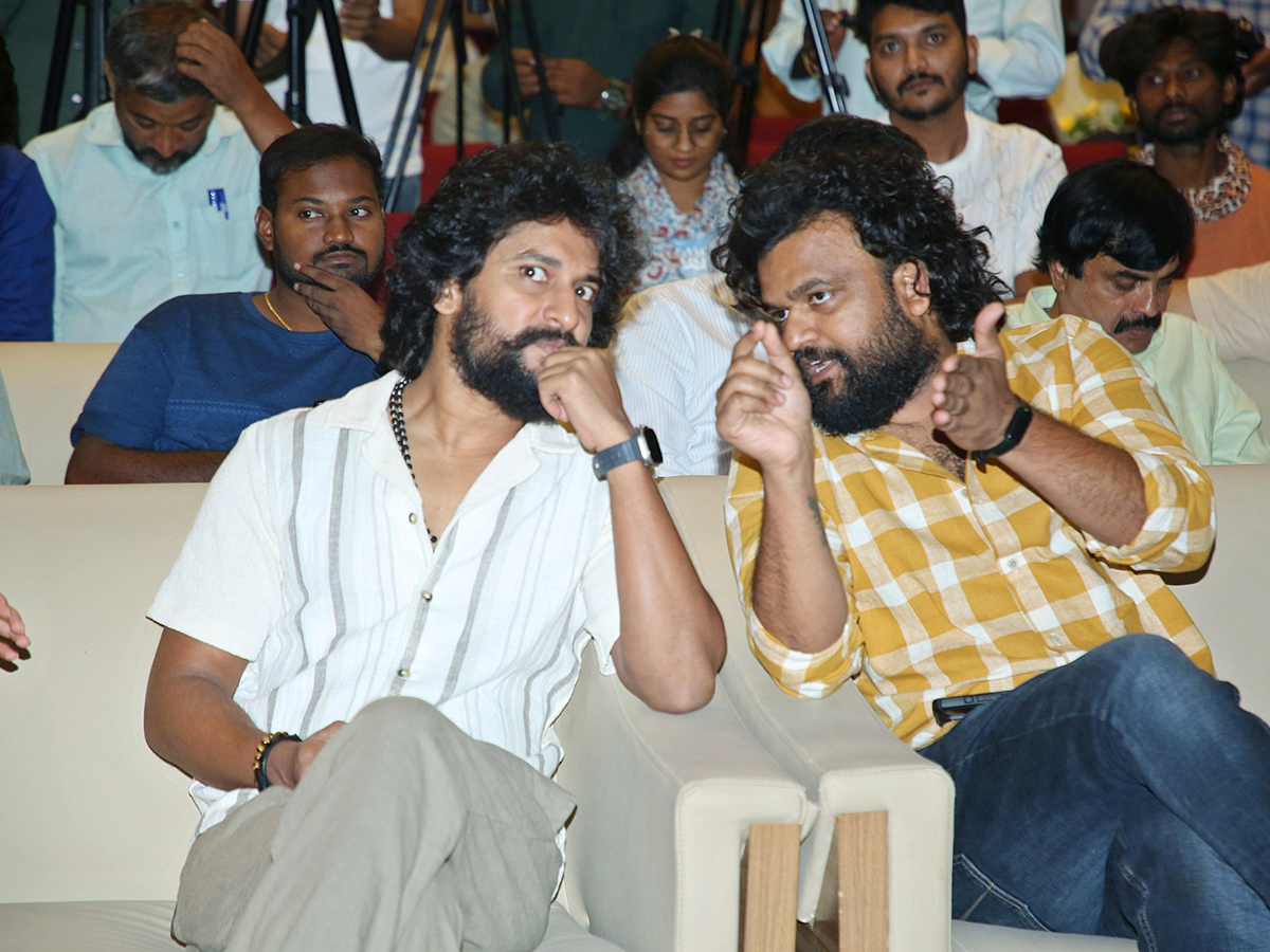 HIT3 సినిమా బ్లాక్ బస్టర్ సక్సెస్ సెలబ్రేషన్స్ (ఫొటోలు) | Nani HIT3 ...