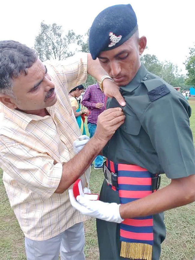 Photos Of Indian Army Jawan Murali Nayak Passed Away In Pakistan War2