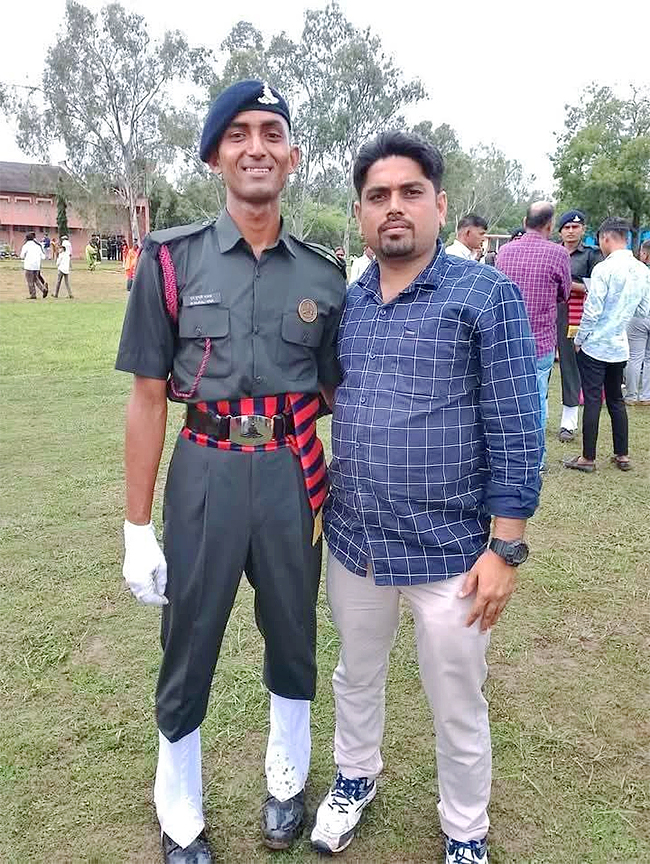Photos Of Indian Army Jawan Murali Nayak Passed Away In Pakistan War7