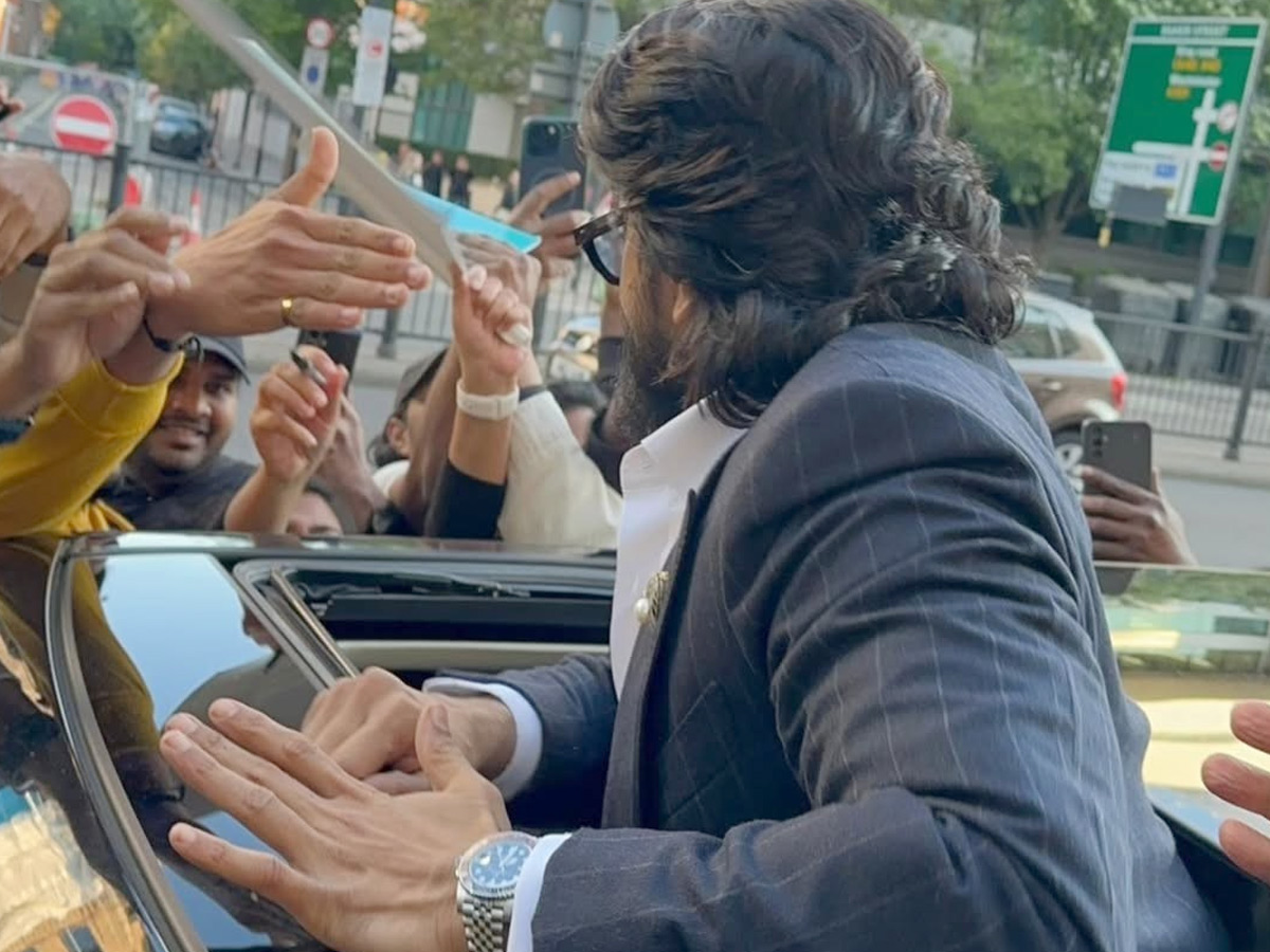 Ram Charan Receives Warm Welcome In London Ahead of Wax Statue Inauguration Photos3