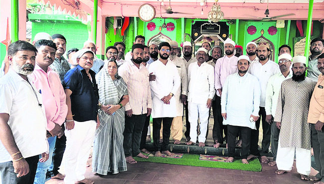 గాలికి మేలు కోసం పూజలు, ప్రార్థనలు 1